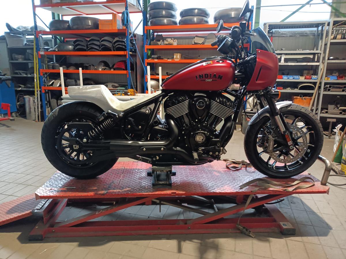 Caferacer Rear End Conversion Kit Fiber Seat Base Pan Raw