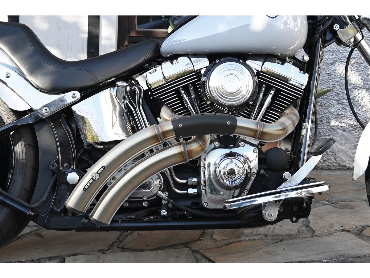 Rainbow Down Under Exhaust System , Raw Smooth Heat Shield, Polished Smooth End Cap,